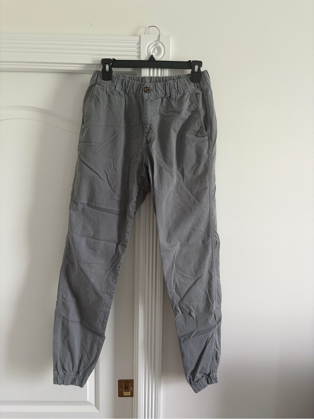 Men's Gray Cargo Pants - Comfortable Everyday Jogger